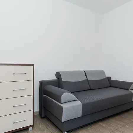 Jantar Center 아파트