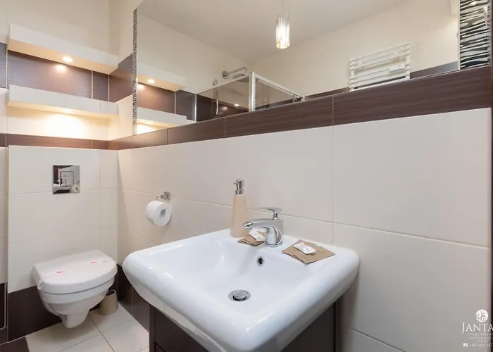 Jantar Center 아파트 *