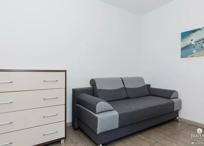 Jantar Center 아파트